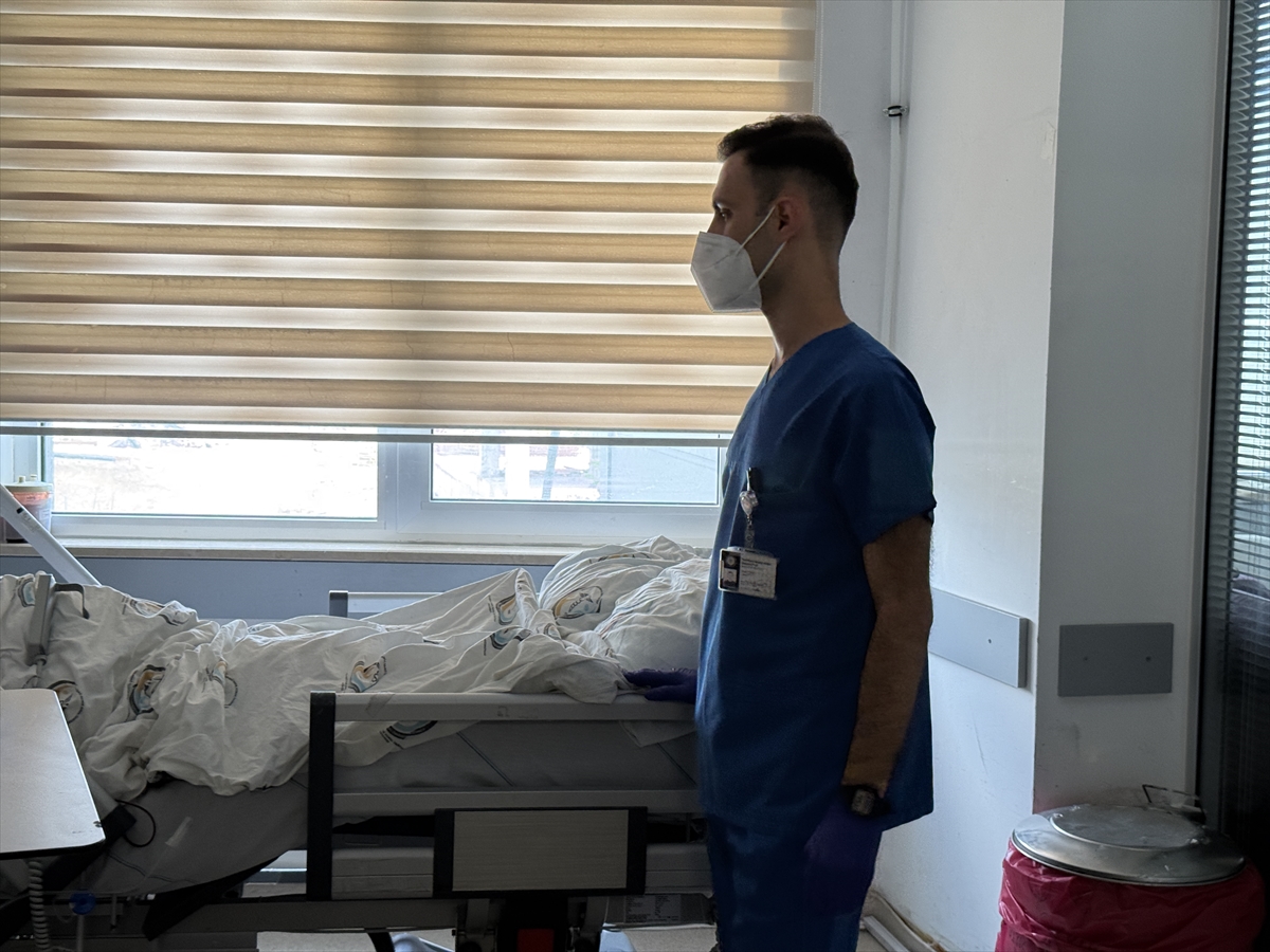 Hemşirelik ile hakemliği aynı disiplinle sürdürüyor