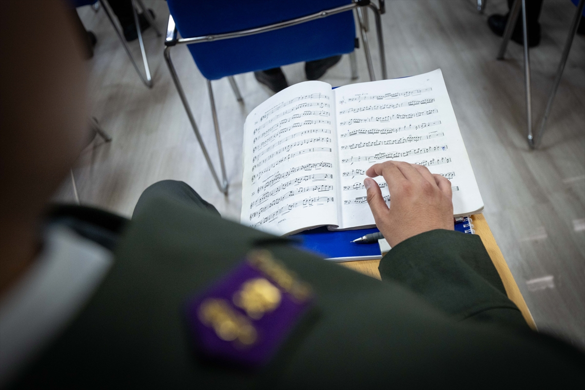 TSK'nın bando astsubayları hem asker hem profesyonel müzisyen olarak yetişiyor
