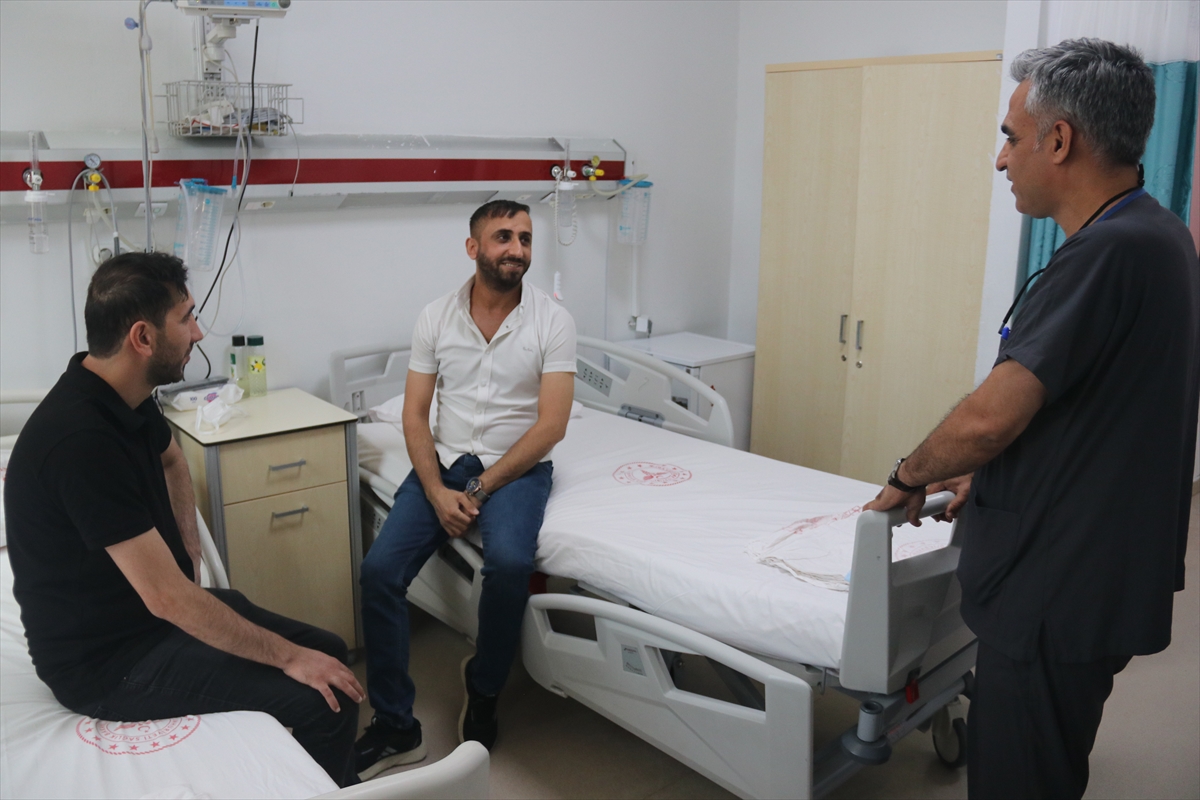 Sağlık çalışanı kardeşinin bağışladığı böbrekle hayata bağlandı