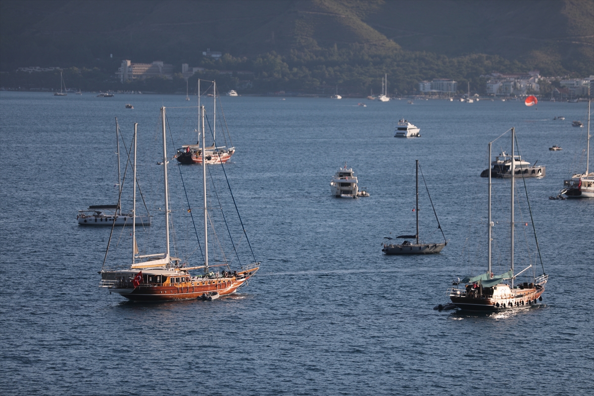 Rus turistler, Ege kıyıları ve Doğu Akdeniz'i İstanbul çıkışlı kruvaziyer turlarıyla keşfediyor