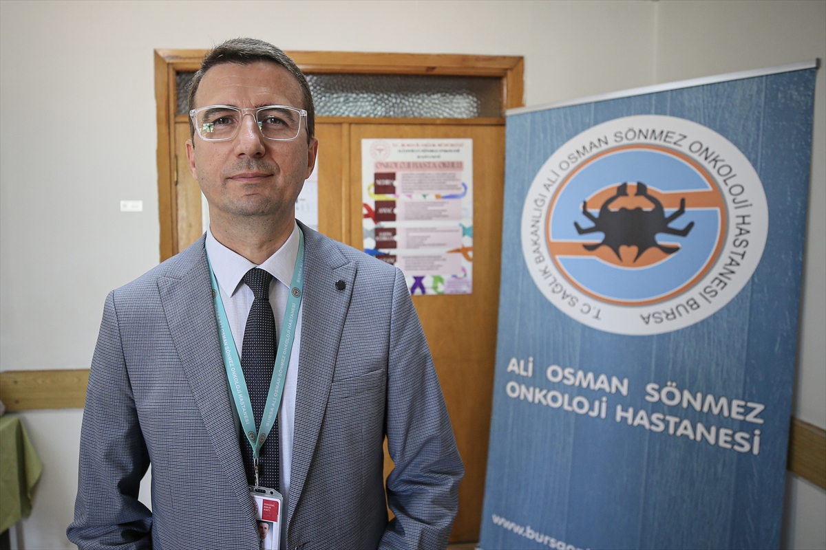 "Onkoloji Hasta Okulu" kanser hastalarının tedavi sürecine rehberlik ediyor