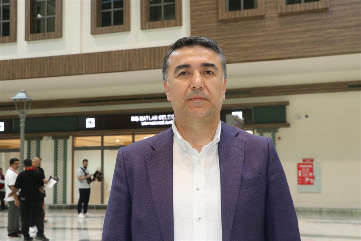 Rize-Artvin'e Suudi Arabistan'dan direkt uçuş başladı