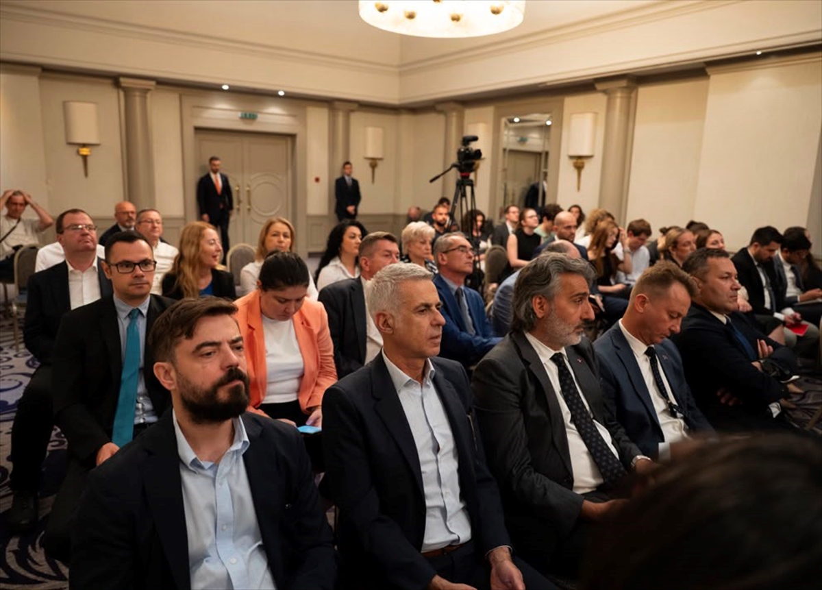 NATO Paneli Zagreb'de Yapıldı