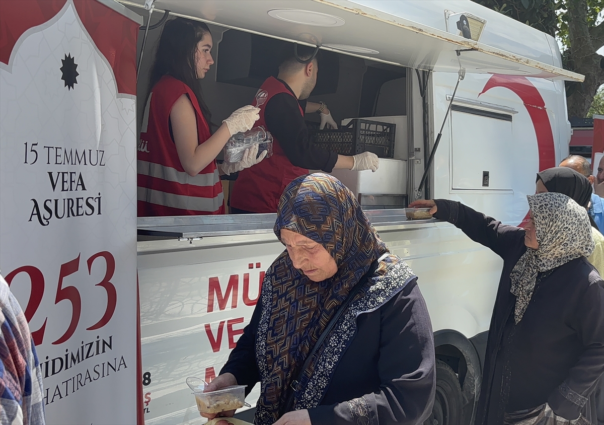 15 Temmuz Derneğinden muharrem ayı dolayısıyla aşure etkinliği