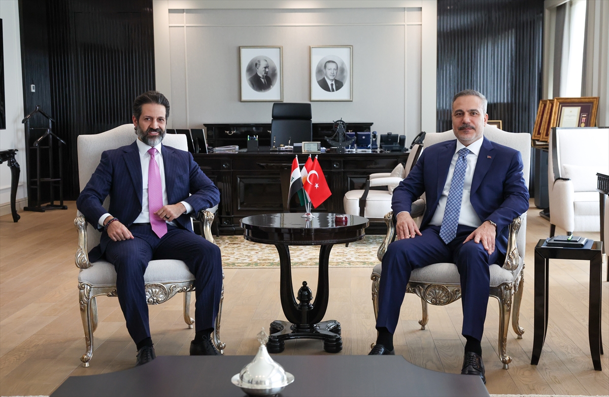 Dışişleri Bakanı Fidan, IKBY Başbakan Yardımcısı Talabani ile bir araya geldi