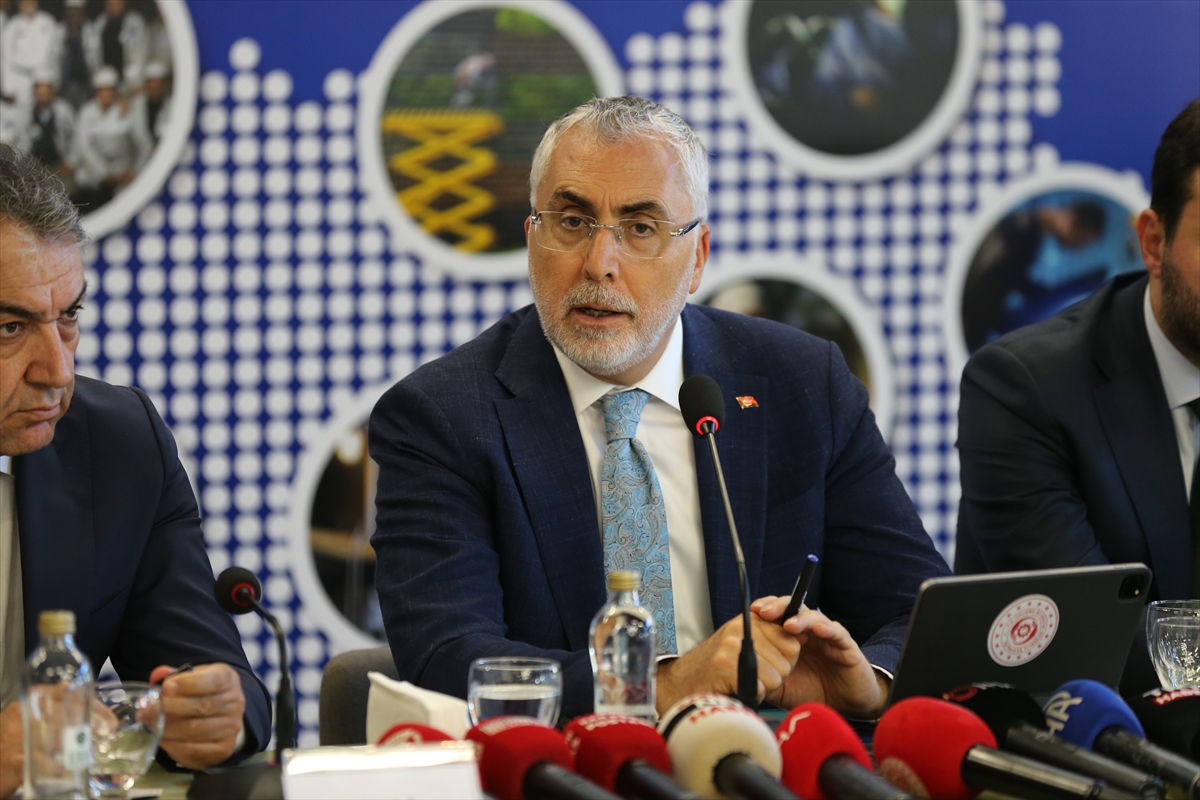 Işıkhan: İstihdamı koruyan işletmelere 51 milyar TL destek