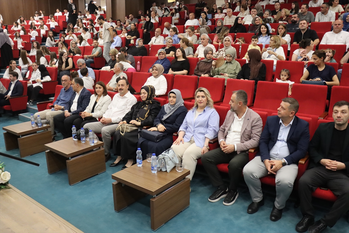 Üsküp'te TİKA destekli yaz okulunun sertifika töreni düzenlendi