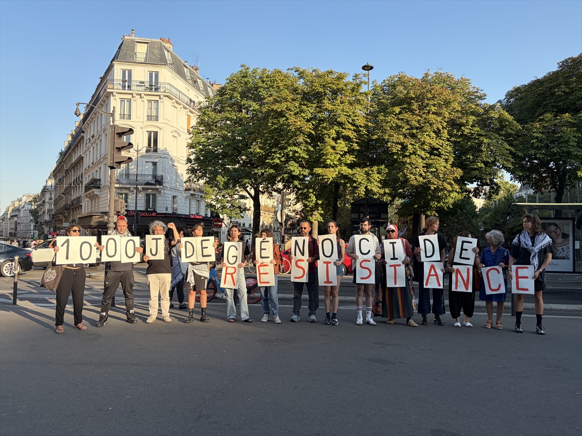 İsrail'in Gazze’deki soykırımda öldürdüğü Filistinliler, Paris’te anıldı