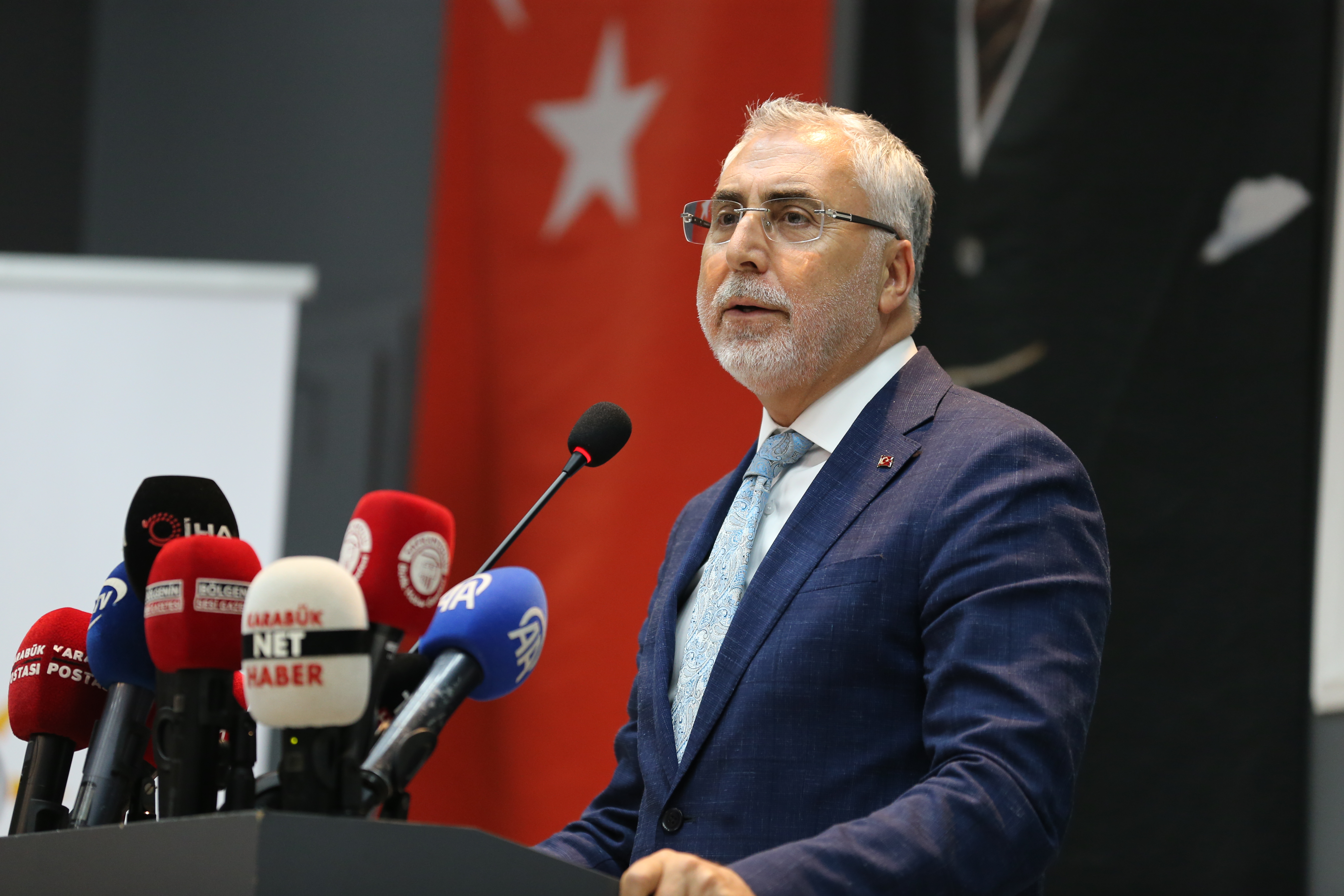 Bakan Işıkhan, Karabük'te "Genişletilmiş İl Danışma Meclisi Toplantısı"nda konuştu: