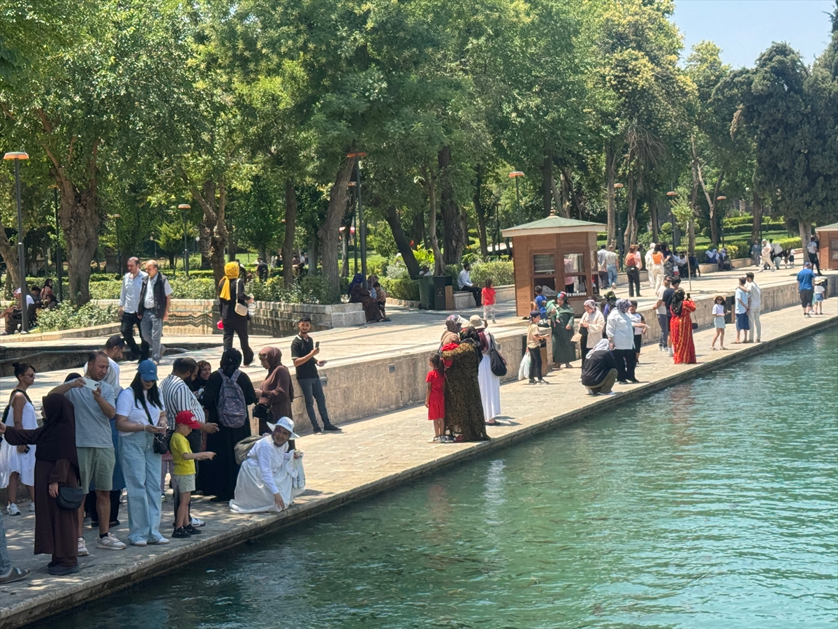 Şanlıurfa'da termometreler 45 dereceyi gösterdi