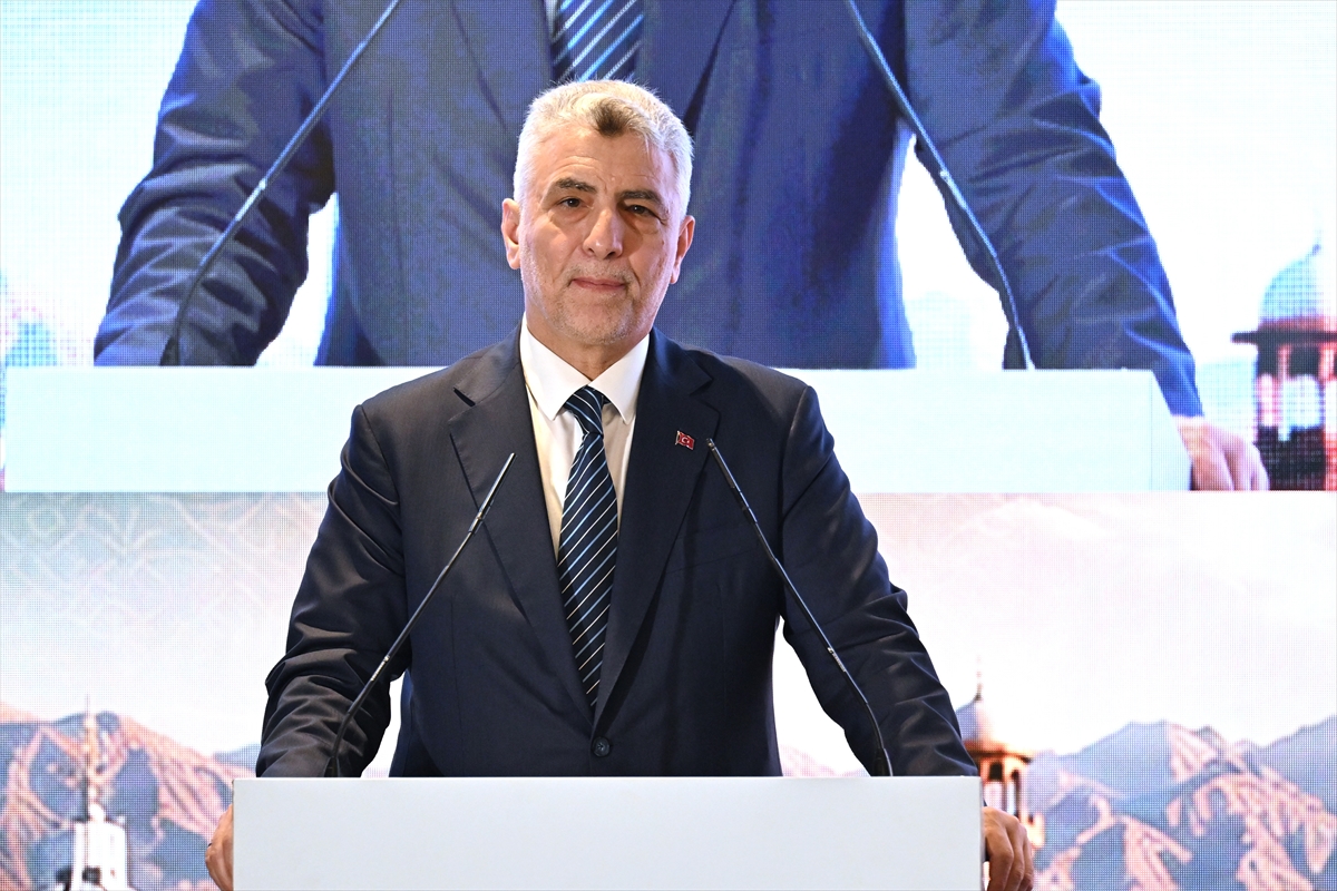 Ticaret Bakanı Bolat: Pakistan'daki Türk yatırımları 2 milyar doları aştı