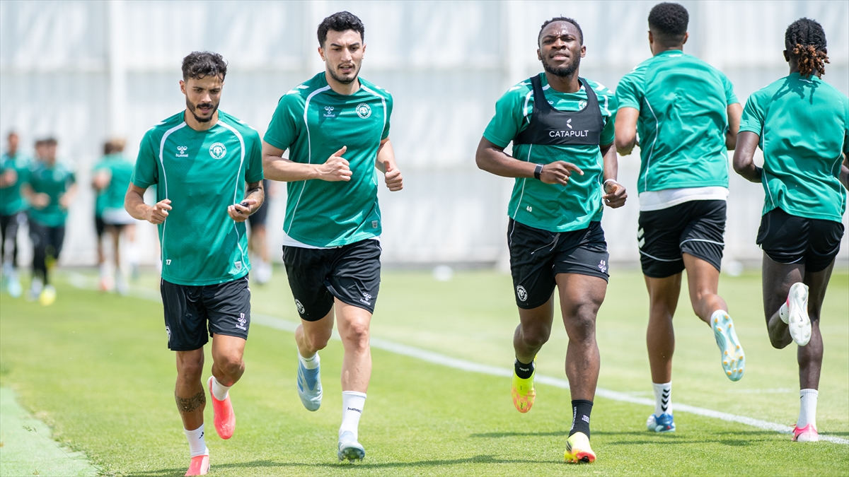 Konyaspor: Yeni sezon hazırlıkları sürüyor