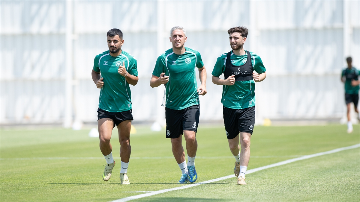 Konyaspor: Yeni sezon hazırlıkları sürüyor