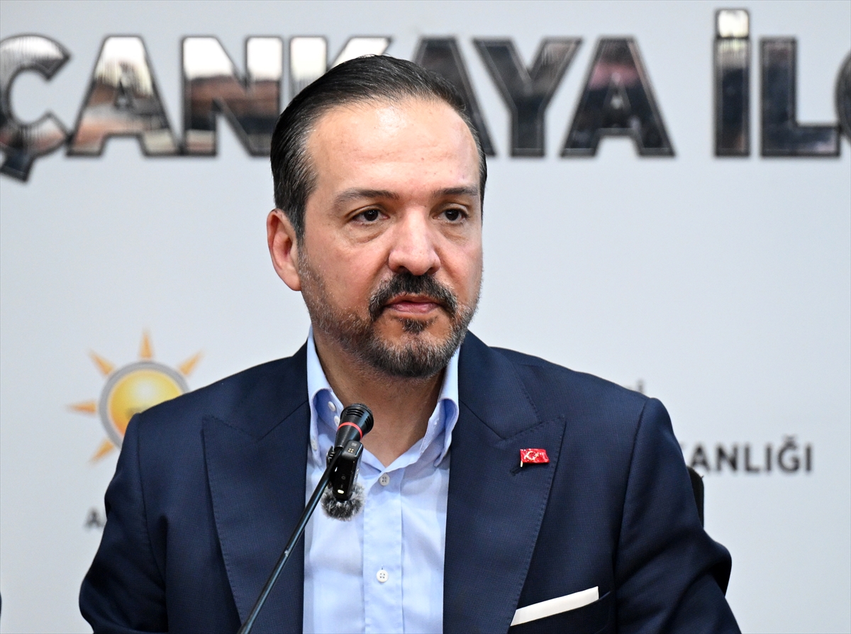 AK Parti Genel Başkan Yardımcısı Zorlu, Çankaya'da partililerle buluştu: