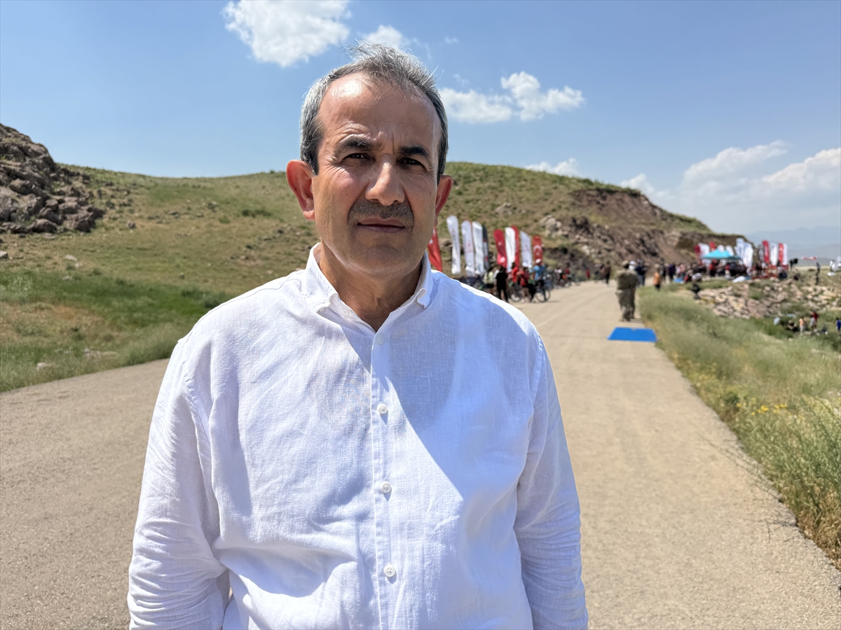 Hakkari'de Bölgesel Triatlon Ligi Duatlon yarışı yapıldı
