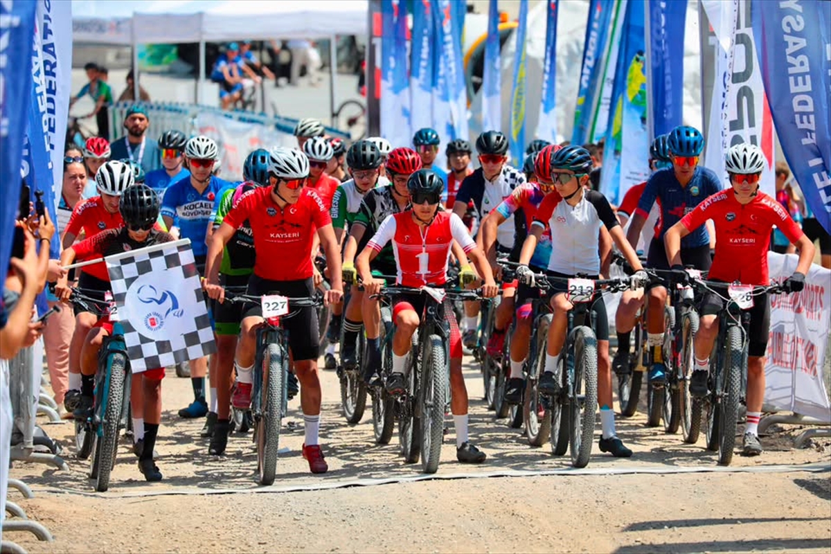 Ergan MTB Cup Yarışı Erzincan'da Başladı