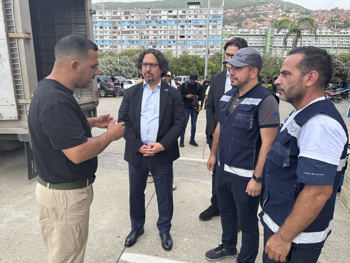 TİKA deprem felaketinden etkilenen Venezuela'ya çok sayıda ekipman desteğinde bulundu