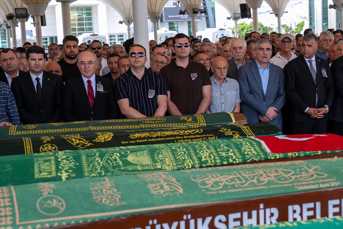 Ülkü Ocaklarının eski yöneticilerinden Soner Arın başkentte son yolculuğuna uğurlandı