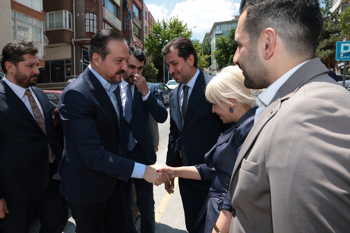 AK Parti Genel Başkan Yardımcısı Zorlu, Çankaya'da bazı STK'leri ziyaret etti