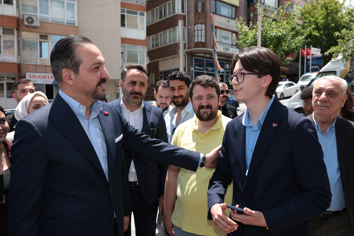 AK Parti Genel Başkan Yardımcısı Zorlu, Çankaya'da bazı STK'leri ziyaret etti