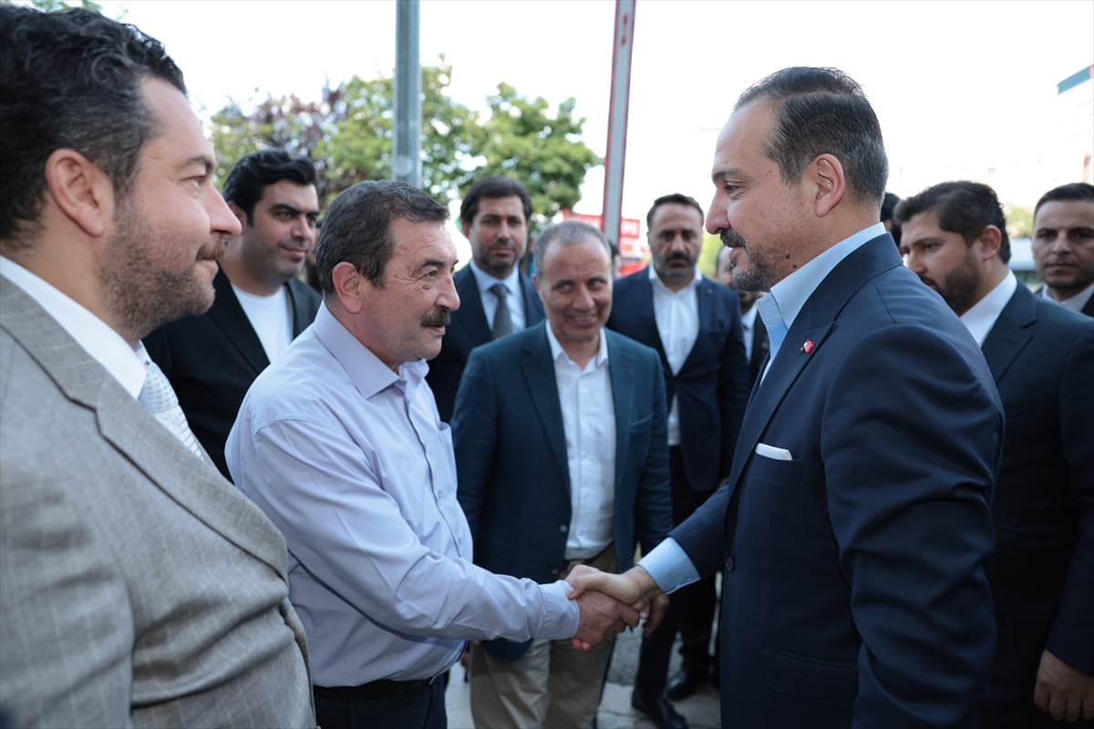 AK Parti Genel Başkan Yardımcısı Zorlu, Çankaya'da bazı STK'leri ziyaret etti