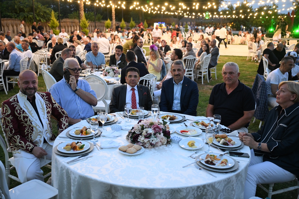 Özünlü: Genç pehlivanlara büyük ödül açıklanacak