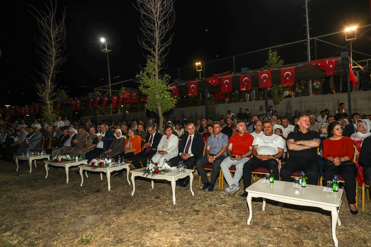 Şırnak'ta "Hz. Nuh'u Anma Merasimi"nde 500 dronla gösteri düzenlendi