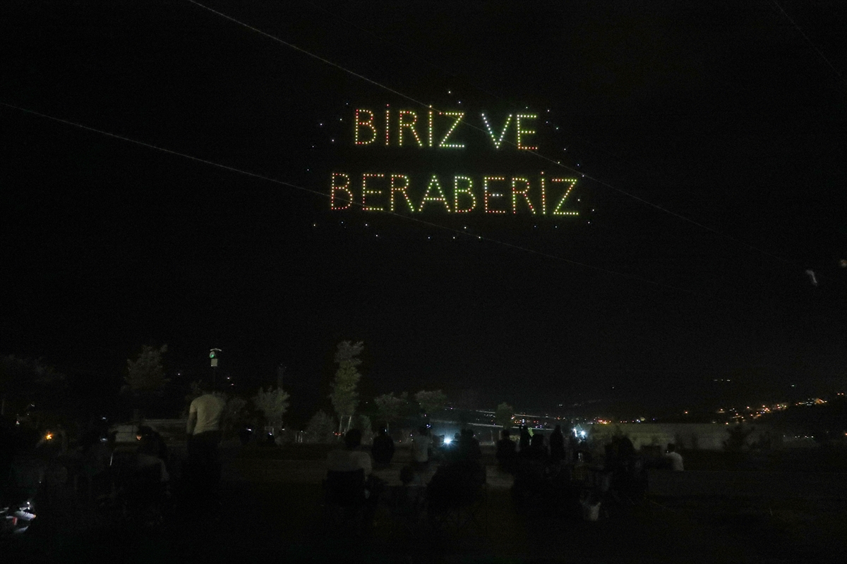 Şırnak'ta "Hz. Nuh'u Anma Merasimi"nde 500 dronla gösteri düzenlendi