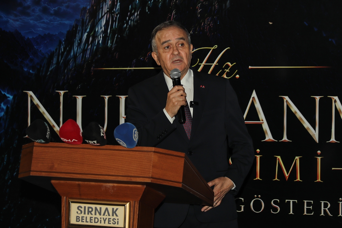 Şırnak'ta "Hz. Nuh'u Anma Merasimi"nde 500 dronla gösteri düzenlendi
