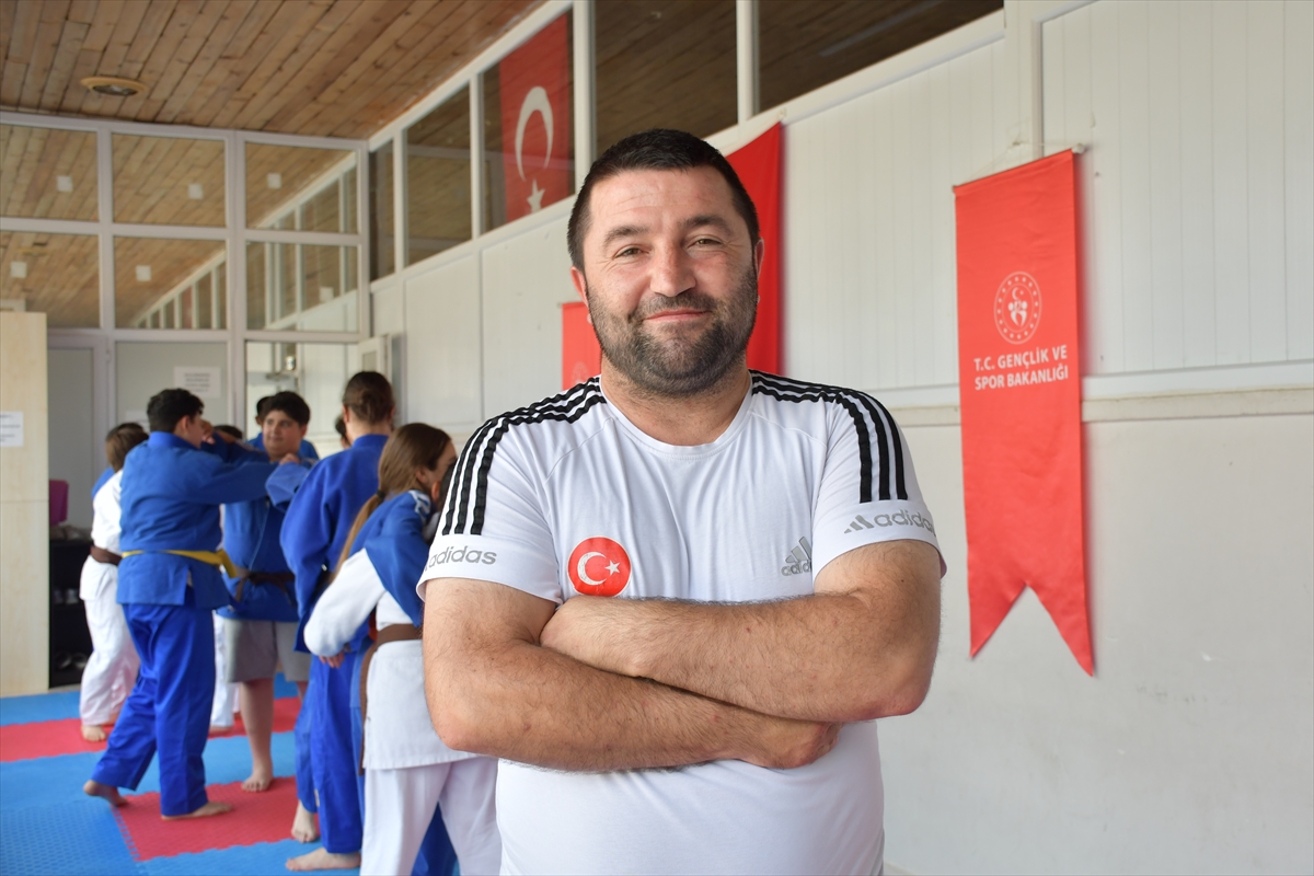 Yetenek taramasıyla keşfedildiği judoda milli formayla Avrupa Kupası'na hazırlanıyor
