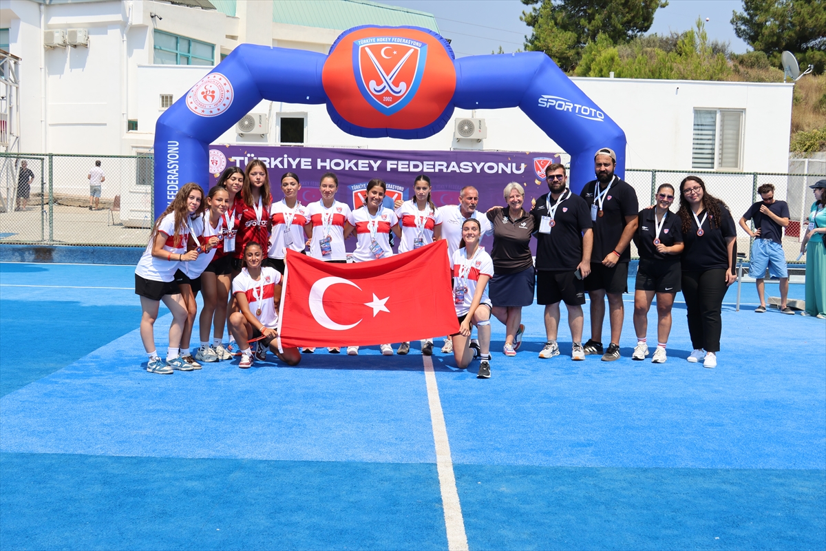Türkiye 16 Yaş Altı Kızlar Avrupa üçüncüsü