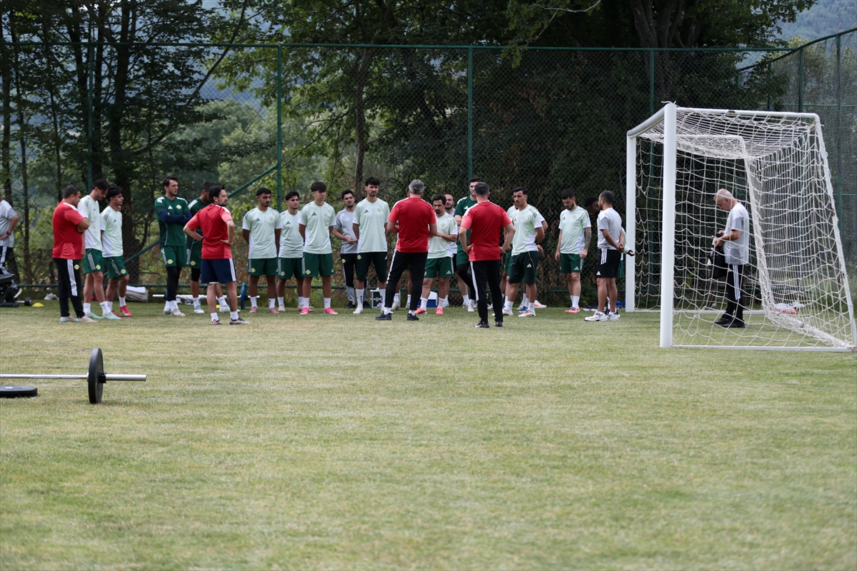 Esenler Erokspor, Bolu'da yeni sezon hazırlıklarını sürdürdü