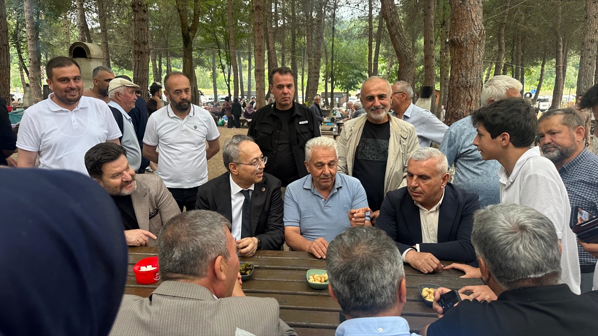 MHP'li Topsakal: Kavak'ta halkla buluştu
