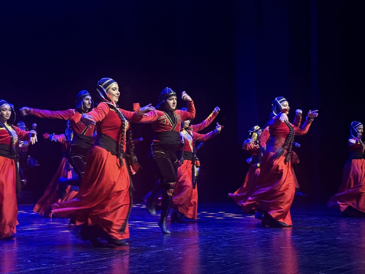 Chveneburebi Festivali Bursa'da yapıldı