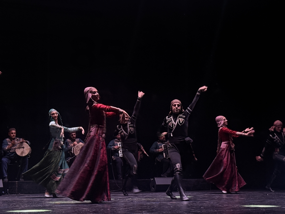 Chveneburebi Festivali Bursa'da yapıldı