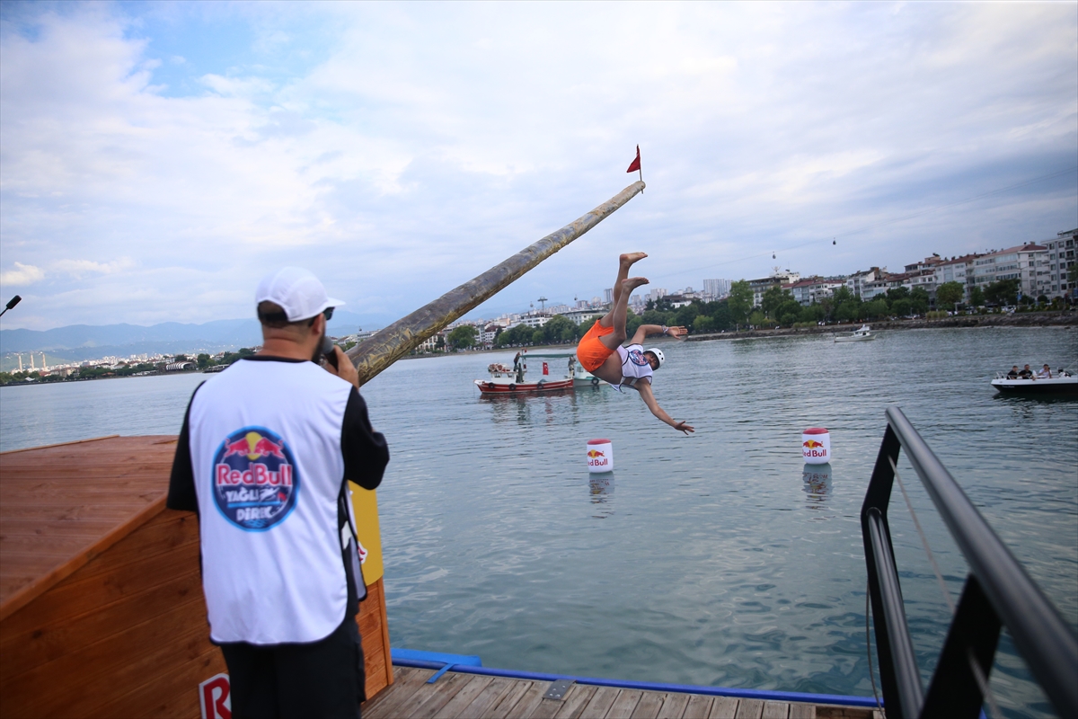 Red Bull "Yağlı Direk" etkinliği Ordu'da gerçekleştirildi