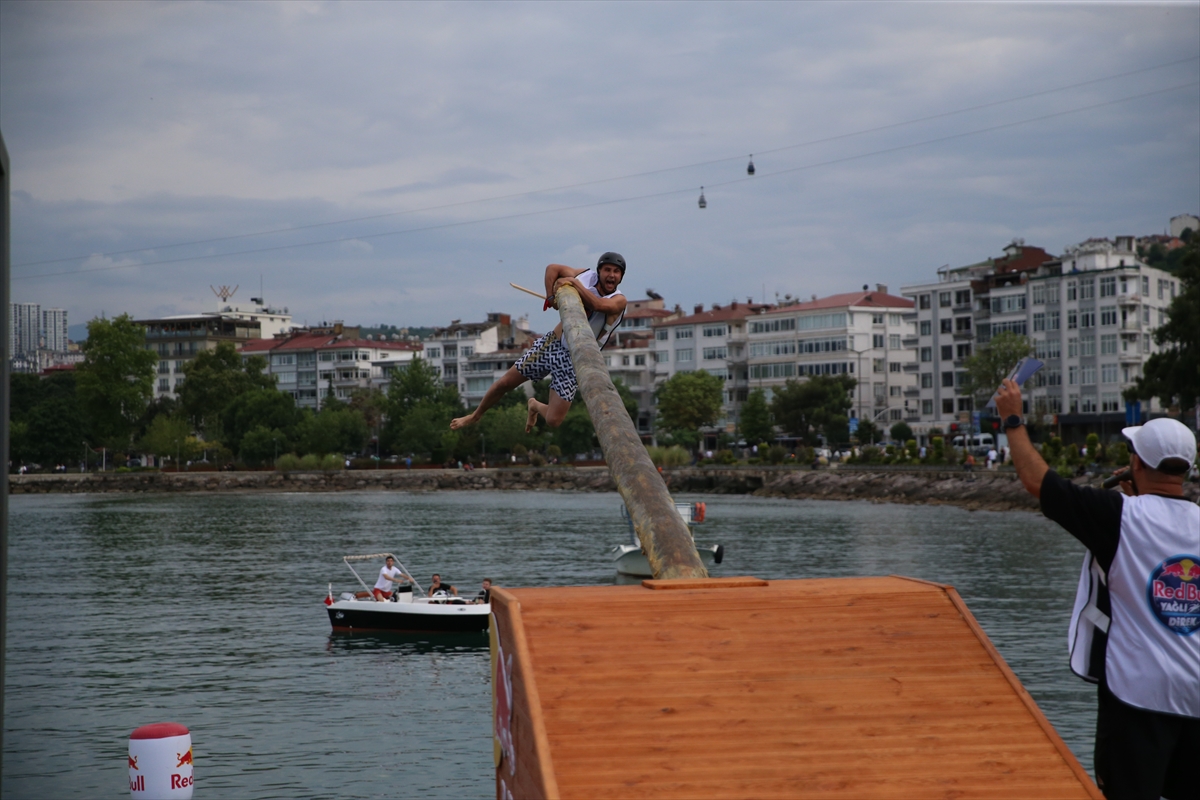 Red Bull "Yağlı Direk" etkinliği Ordu'da gerçekleştirildi