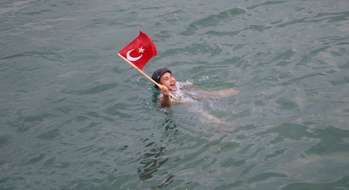 Red Bull "Yağlı Direk" etkinliği Ordu'da gerçekleştirildi