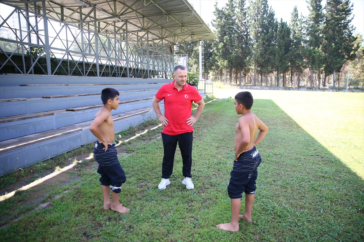 İkiz Güreşçiler: Aile Geleneğini Olimpiyatla Taçlandıracağız