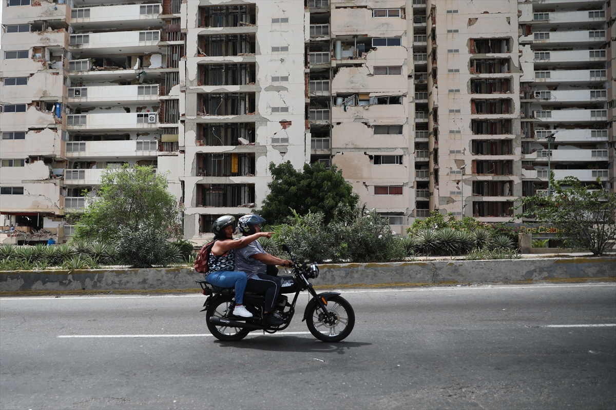 Venezuela depreminde can kaybı 3342'ye yükseldi