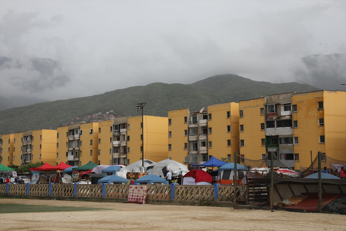 Venezuela depreminde can kaybı 3342'ye yükseldi
