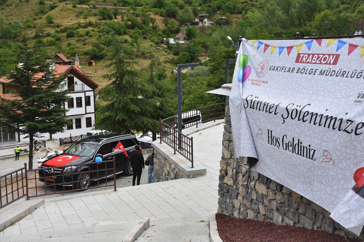 Gümüşhane'de Vakıflar Genel Müdürlüğünce toplu sünnet şöleni düzenlendi