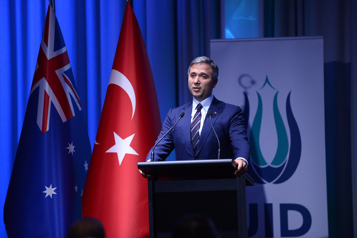 AK Parti Genel Başkan Yardımcısı Sırakaya'dan yurt dışındaki Türklere yönelik saygısız ifadelere tepki:
