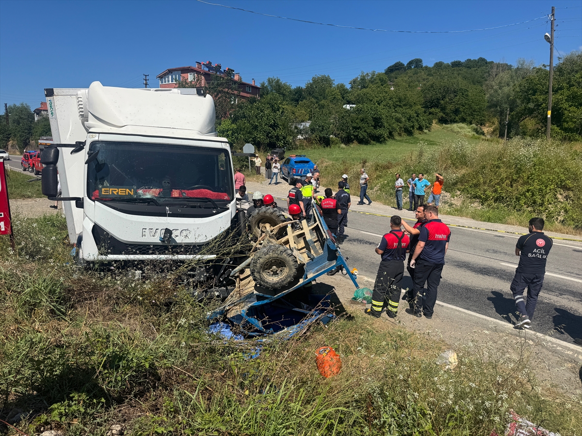 Bartın'da tarım aracı kaza yaptı: 1 ölü