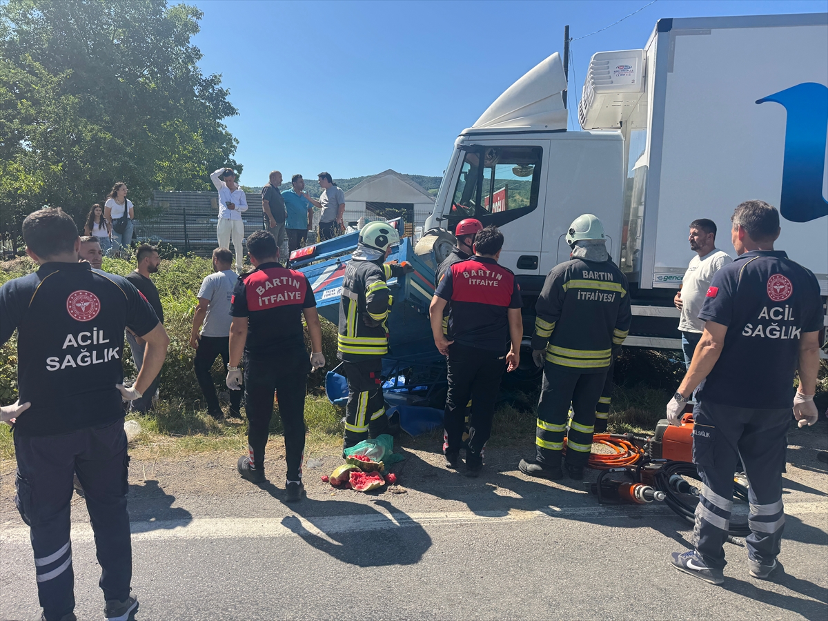 Bartın'da tarım aracı kaza yaptı: 1 ölü