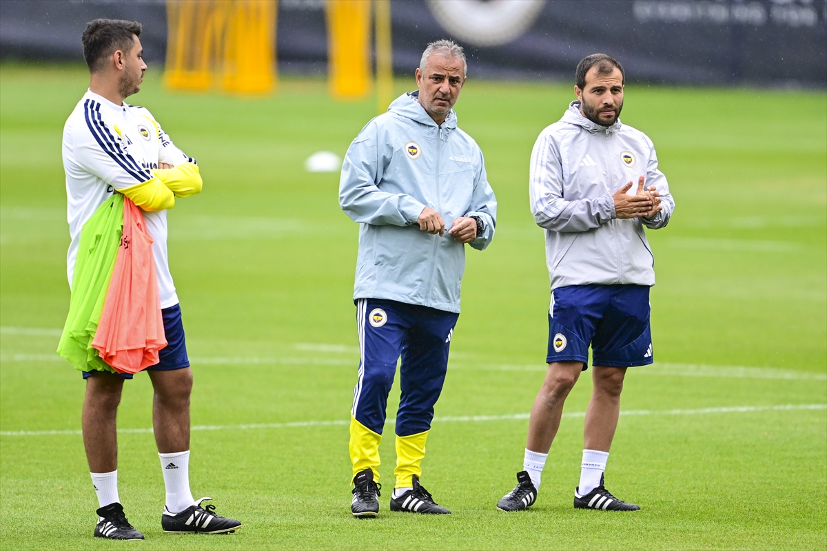 Fenerbahçe, yeni sezon hazırlıklarını sürdürdü