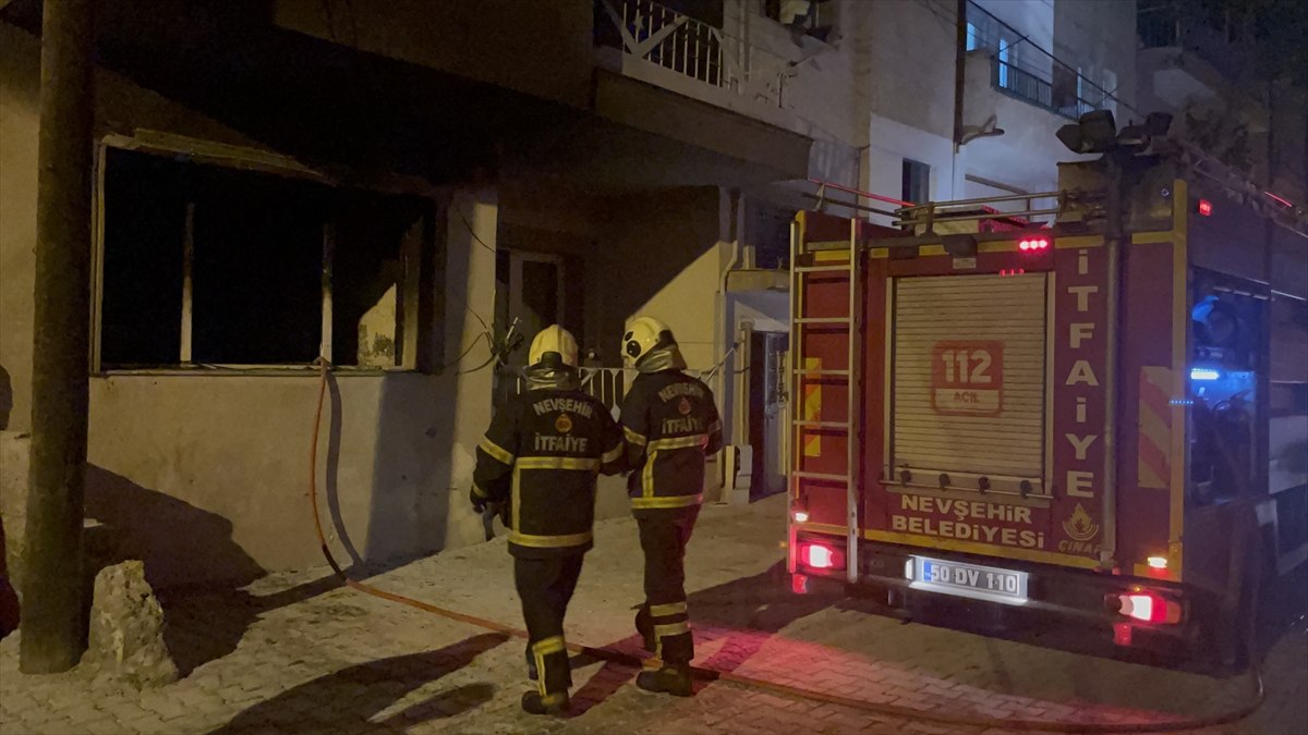 Nevşehir'de Kardeşinin Evini Yaktı