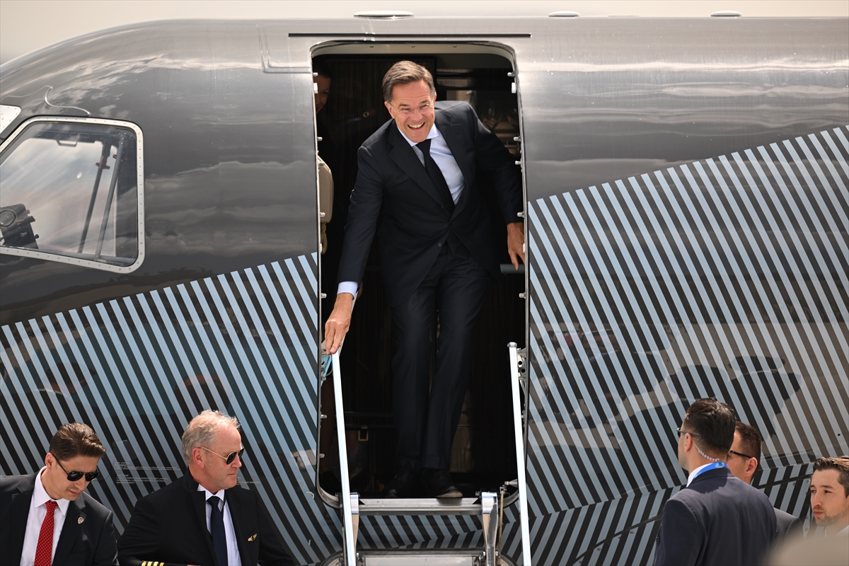 Rutte Ankara'ya geldi