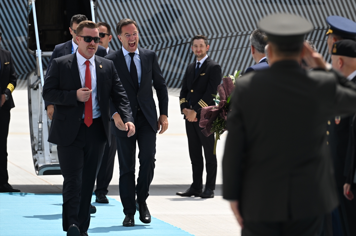 Rutte Ankara'ya geldi