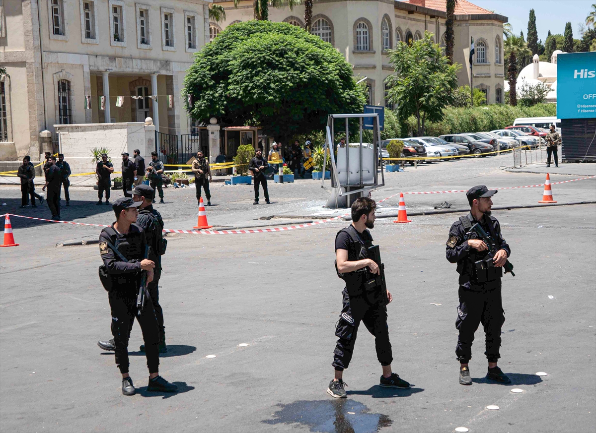 GÜNCELLEME - Suriye'nin başkenti Şam'da meydana gelen patlamalarda 18 kişi yaralandı
